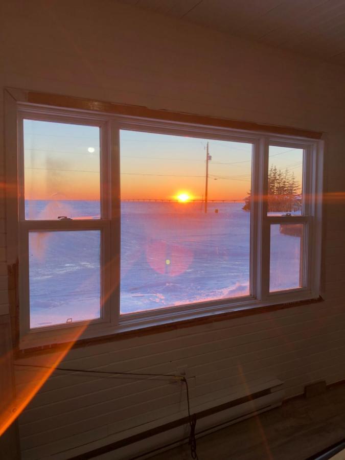 Newly Renovated Confederation Bridge View Cottages Borden-Carleton Exteriör bild